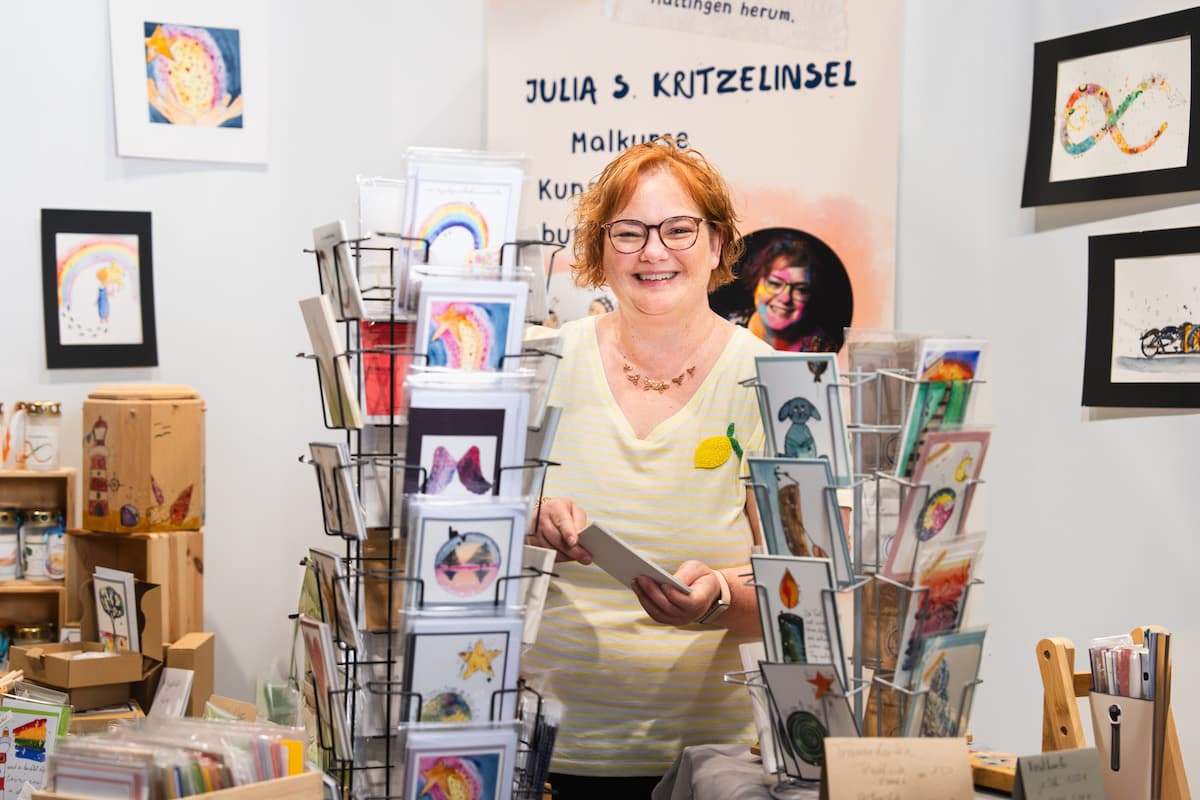 JULIA S. KRITZELINSEL